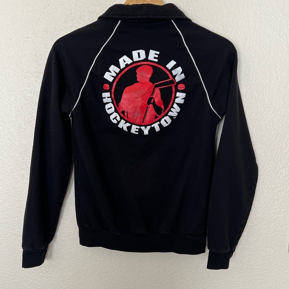 Made in Detroit | Womenโs โMade in Hockeytownโ Full-Zip Jacket - Picture 7 of 8